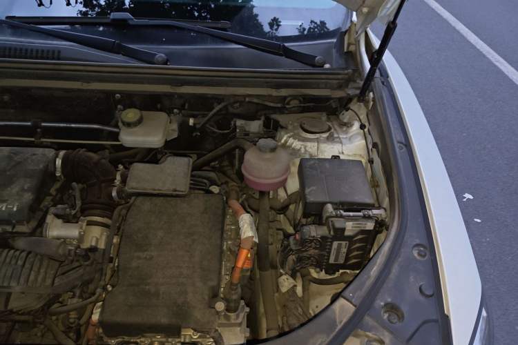 Used BYD Song Pro New Energy 2022 DM-i 51km Luxury Model Engine Bay Left
