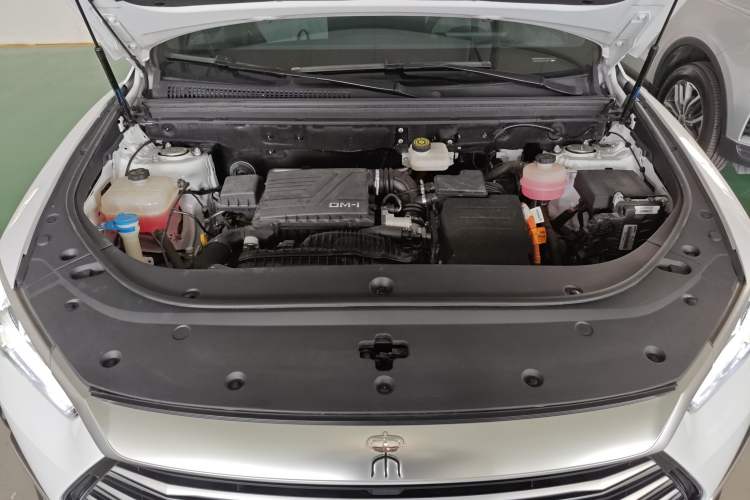 Used BYD Song Pro New Energy 2022 DM-i 110km Flagship Pro Model Engine Bay