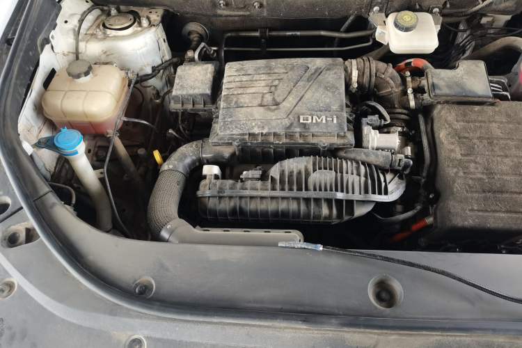 Used BYD Song Pro New Energy 2022 DM-i 110km Flagship Model Engine Bay Right