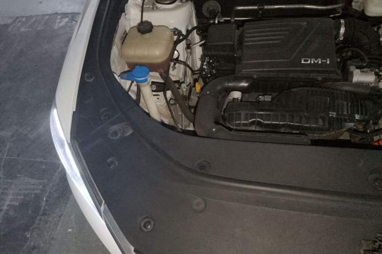 Used BYD Song Pro New Energy 2022 DM-i 110km Flagship Pro Model Engine Bay Right