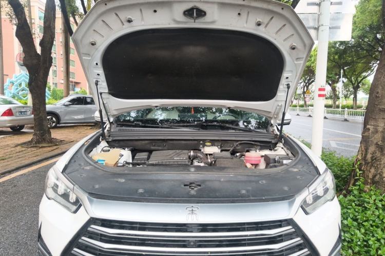 Used BYD Song Pro New Energy 2022 DM-i 51km Prestige Model Engine Bay