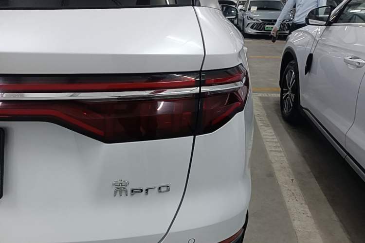 Used BYD Song Pro New Energy 2022 DM-i 51km Luxury Model Exterior 3