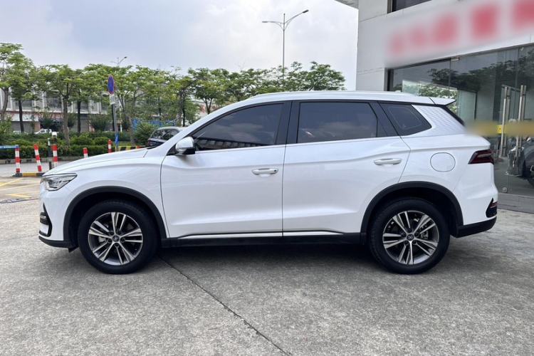 Used BYD Song Pro New Energy 2022 DM-i 51km Luxury Model Exterior 4