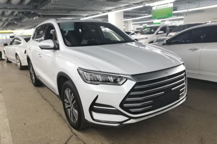 Used BYD Song Pro New Energy 2022 DM-i 51km Prestige Model Front Right 45 Deg