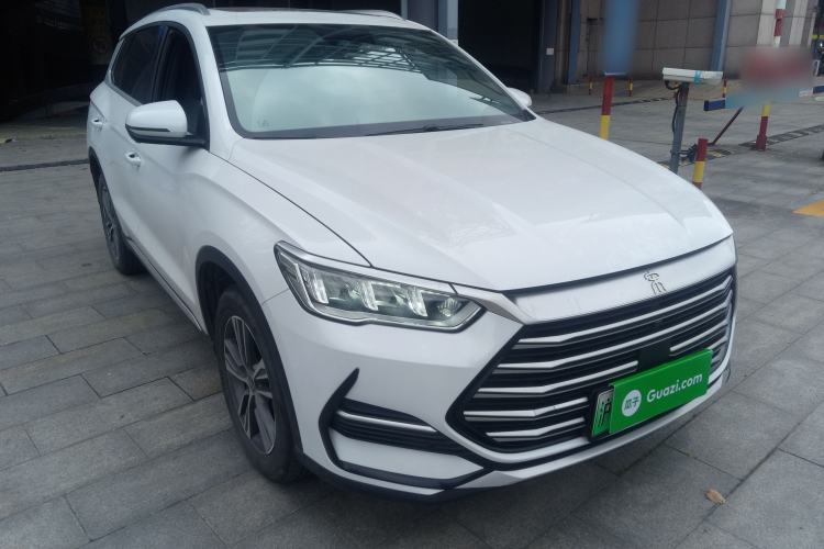 Used BYD Song Pro New Energy 2022 DM-i 51km Prestige Model Front Right 45 Deg