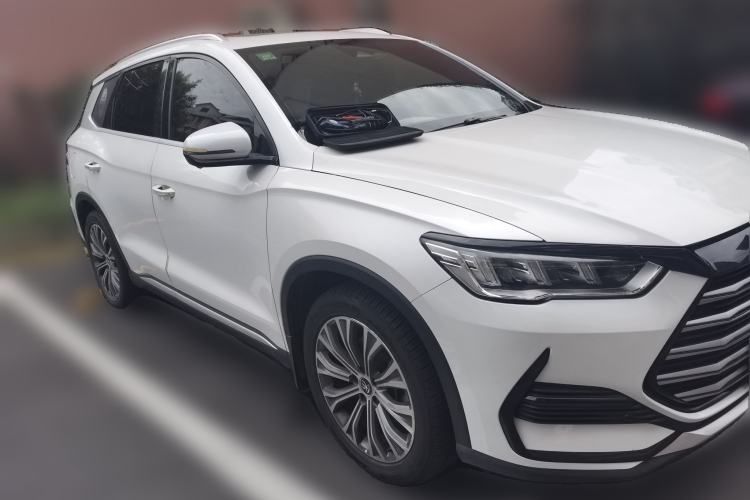 Used BYD Song Pro New Energy 2022 DM-i 110km Flagship Pro Model Front Right 45 Deg