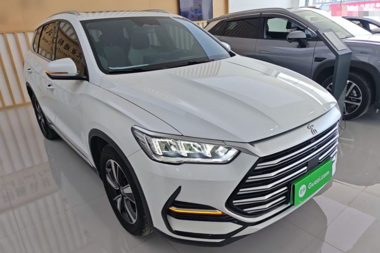 Used BYD Song Pro New Energy 2022 DM-i 110km Flagship Model Front Right 45 Deg