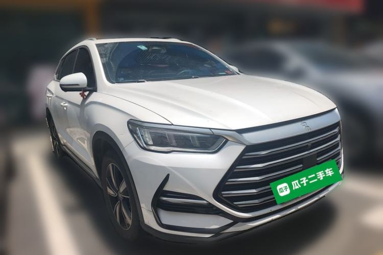 Used BYD Song Pro New Energy 2022 DM-i 51km Prestige Model Front Right 45 Deg