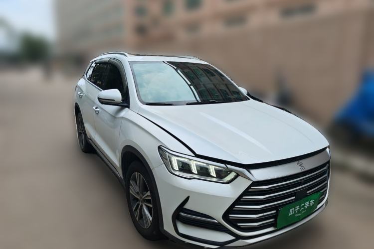 Used BYD Song Pro New Energy 2022 DM-i 51km Prestige Model Front Right 45 Deg