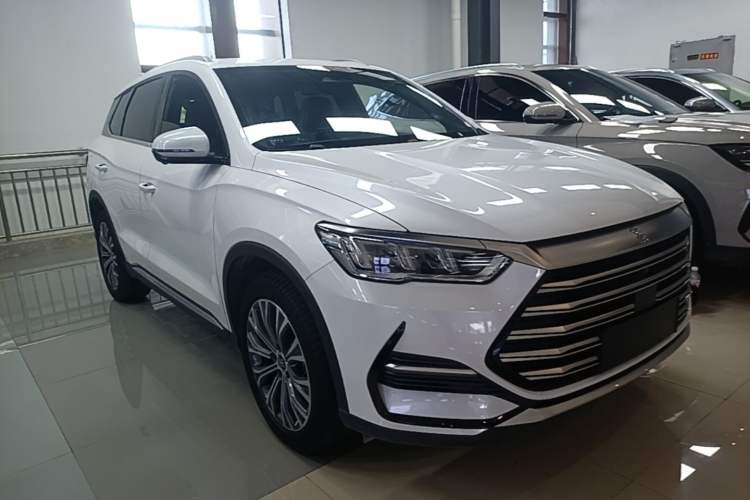 Used BYD Song Pro New Energy 2022 DM-i 110km Flagship Pro Model Front Right 45 Deg