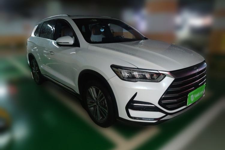 Used BYD Song Pro New Energy 2022 DM-i 51km Prestige Model Front Right 45 Deg