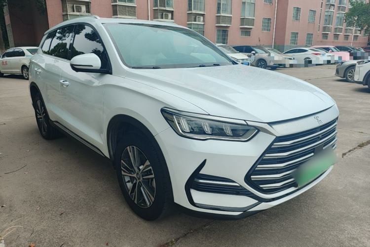Used BYD Song Pro New Energy 2022 DM-i 51km Prestige Model Front Right 45 Deg
