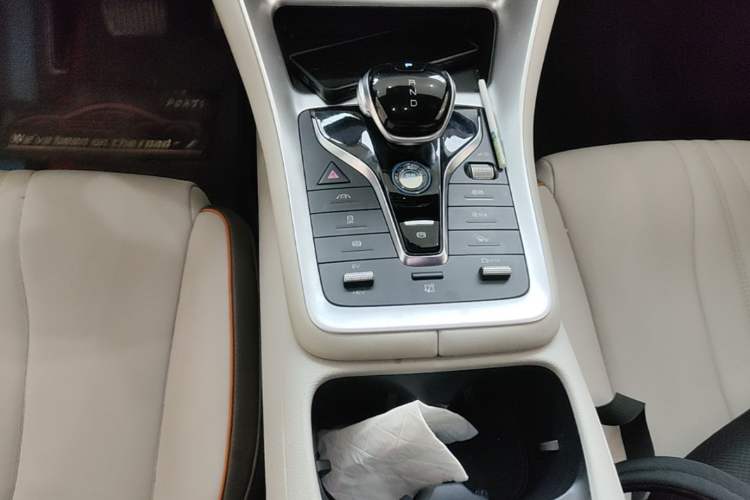 Used BYD Song Pro New Energy 2022 DM-i 110km Flagship Model Gear Lever