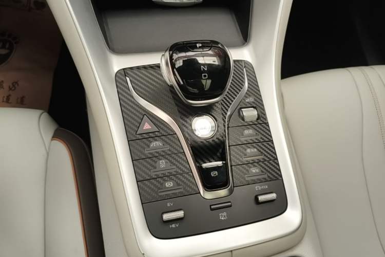 Used BYD Song Pro New Energy 2022 DM-i 51km Prestige Model Gear Lever