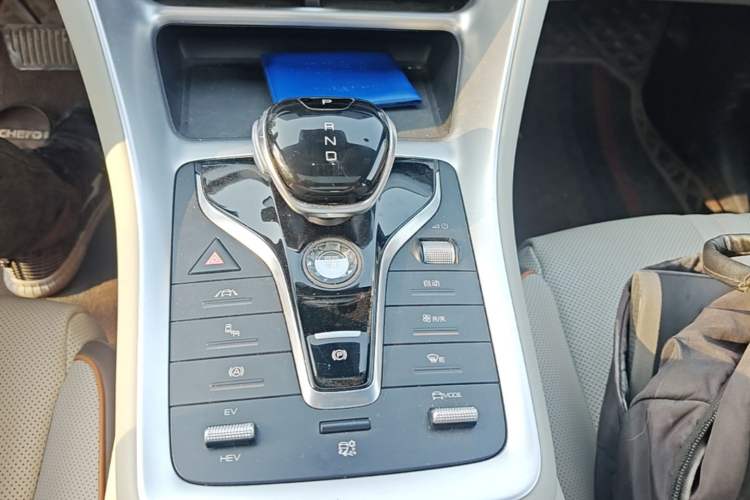 Used BYD Song Pro New Energy 2022 DM-i 51km Prestige Model Gear Lever