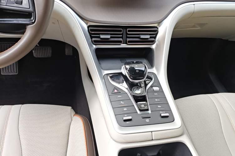 Used BYD Song Pro New Energy 2022 DM-i 51km Prestige Model Gear Lever