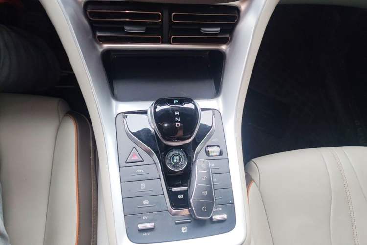 Used BYD Song Pro New Energy 2022 DM-i 51km Prestige Model Gear Lever