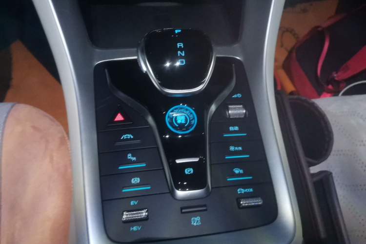 Used BYD Song Pro New Energy 2022 DM-i 110km Flagship Pro Model Gear Lever