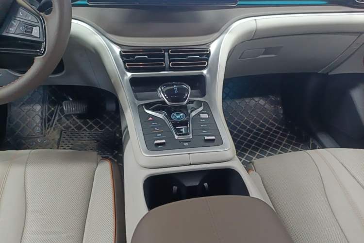 Used BYD Song Pro New Energy 2022 DM-i 110km Flagship Pro Model Gear Lever