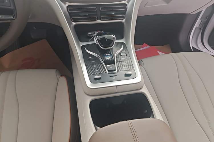 Used BYD Song Pro New Energy 2022 DM-i 51km Prestige Model Gear Lever