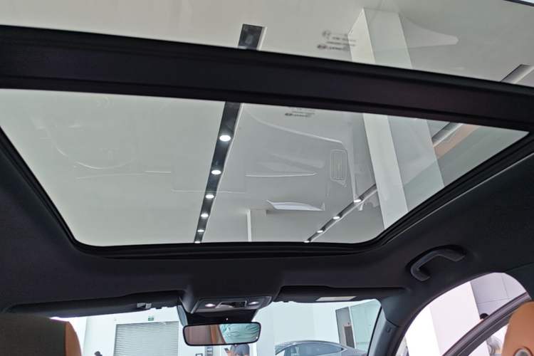 Used BYD Song Pro New Energy 2022 DM-i 110km Flagship Model Headliner