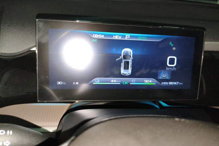 Used BYD Song Pro New Energy 2022 DM-i 110km Flagship Pro Model Instrument Cluster