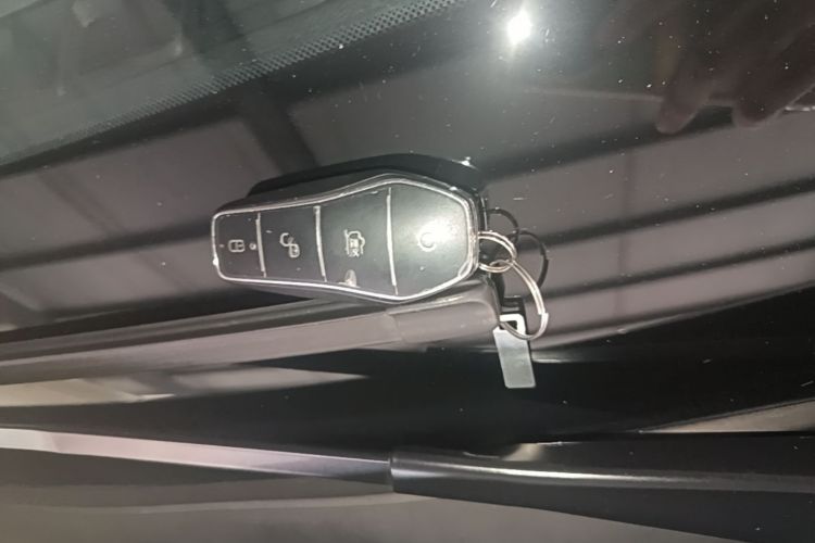 Used BYD Song Pro New Energy 2022 DM-i 110km Flagship Model Interior 1