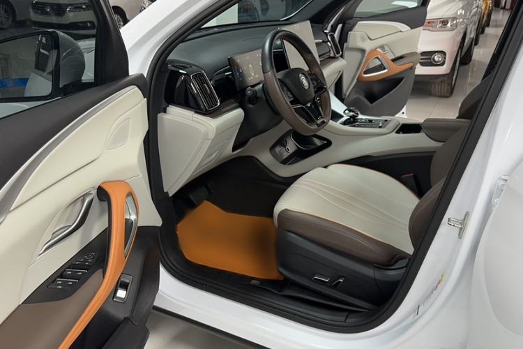 Used BYD Song Pro New Energy 2022 DM-i 51km Prestige Model Interior 3