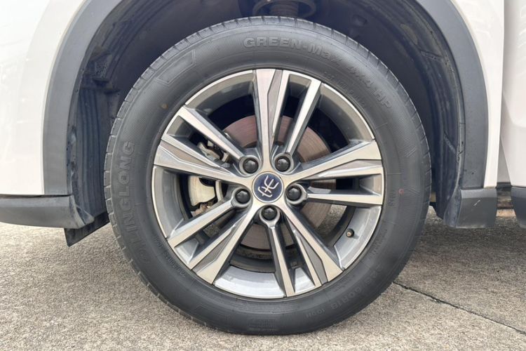 Used BYD Song Pro New Energy 2022 DM-i 51km Luxury Model Interior 6