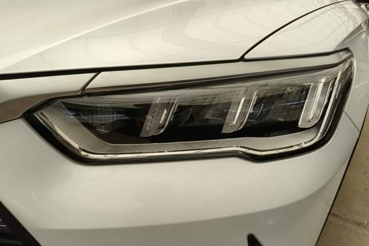 Used BYD Song Pro New Energy 2022 DM-i 51km Prestige Model Left Front Headlight