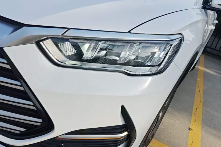 Used BYD Song Pro New Energy 2022 DM-i 51km Prestige Model Left Front Headlight