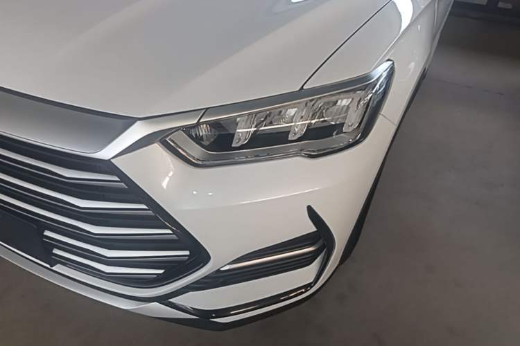 Used BYD Song Pro New Energy 2022 DM-i 110km Flagship Model Left Front Headlight