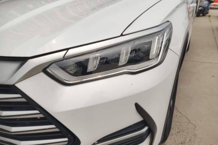 Used BYD Song Pro New Energy 2022 DM-i 51km Prestige Model Left Front Headlight