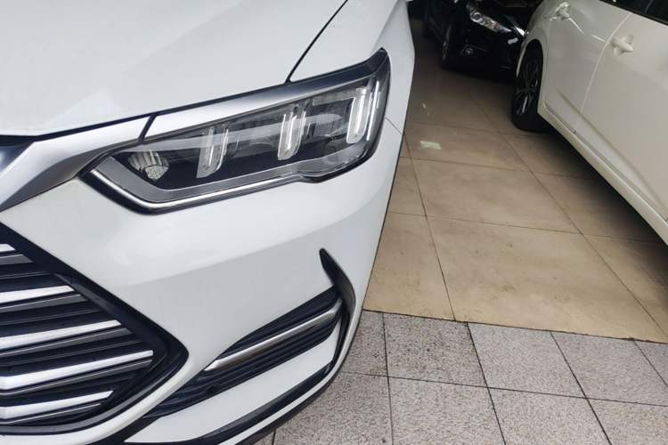 Used BYD Song Pro New Energy 2022 DM-i 51km Prestige Model Left Front Headlight