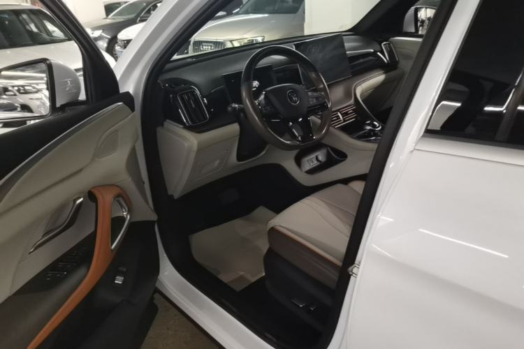 Used BYD Song Pro New Energy 2022 DM-i 51km Prestige Model Left Front Seat
