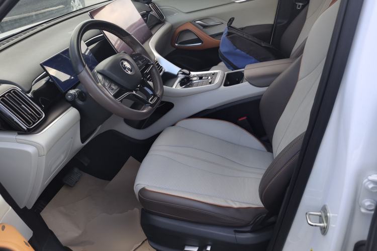 Used BYD Song Pro New Energy 2022 DM-i 110km Flagship Pro Model Left Front Seat
