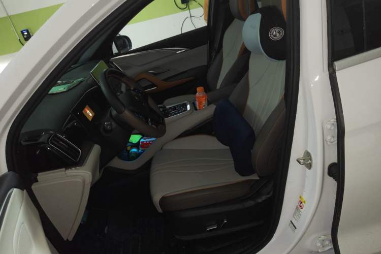 Used BYD Song Pro New Energy 2022 DM-i 110km Flagship Model Left Front Seat