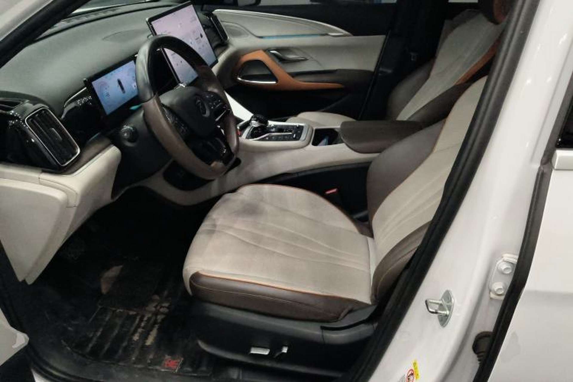 Used BYD Song Pro New Energy 2022 DM-i 110km Flagship Pro Model Left Front Seat