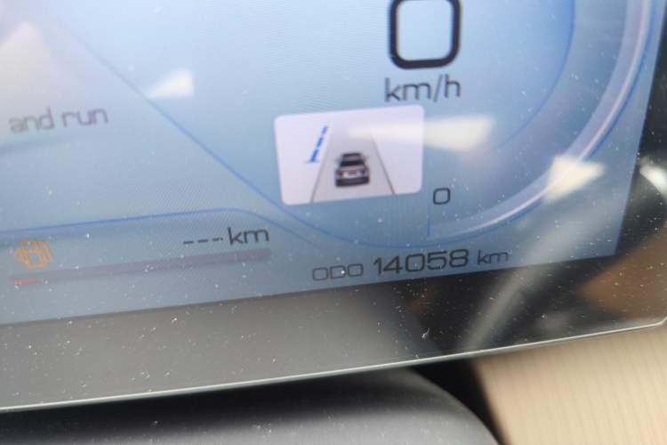 Used BYD Song Pro New Energy 2022 DM-i 110km Flagship Pro Model Odometer Close Up