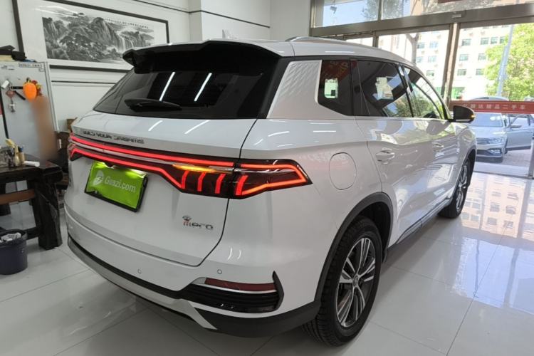 Used BYD Song Pro New Energy 2022 DM-i 51km Prestige Model Rear Right 45 Deg