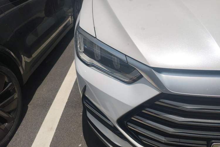 Used BYD Song Pro New Energy 2022 DM-i 51km Prestige Model Right Front Headlight