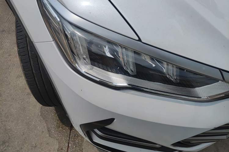 Used BYD Song Pro New Energy 2022 DM-i 110km Flagship Model Right Front Headlight
