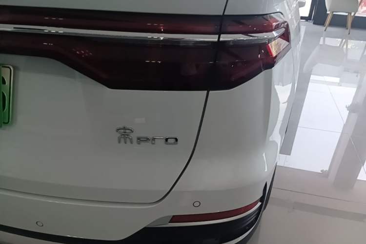 Used BYD Song Pro New Energy 2022 DM-i 110km Flagship Pro Model Right Rear Taillight