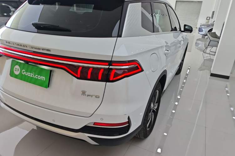 Used BYD Song Pro New Energy 2022 DM-i 110km Flagship Model Right Rear Taillight