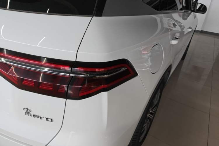 Used BYD Song Pro New Energy 2022 DM-i 110km Flagship Pro Model Right Rear Taillight
