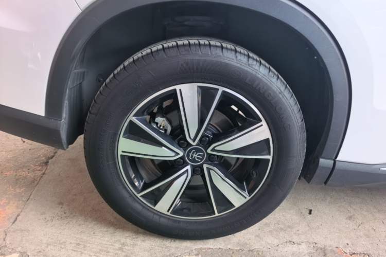 Used BYD Song Pro New Energy 2022 DM-i 51km Prestige Model Right Rear Wheel Hub