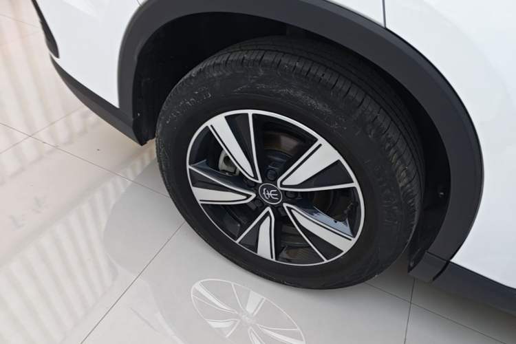 Used BYD Song Pro New Energy 2022 DM-i 110km Flagship Model Right Rear Wheel Hub