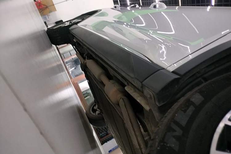 Used BYD Song Pro New Energy 2022 DM-i 110km Flagship Model Right Side Sill