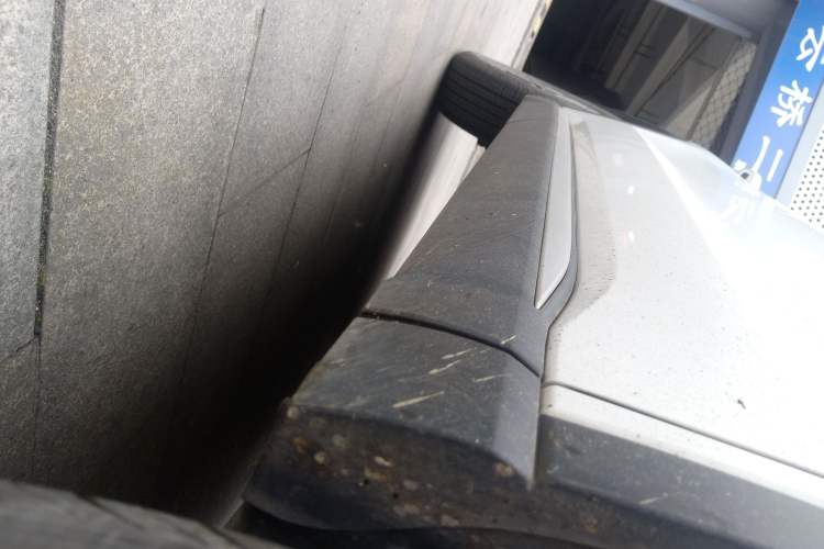Used BYD Song Pro New Energy 2022 DM-i 51km Prestige Model Right Side Sill