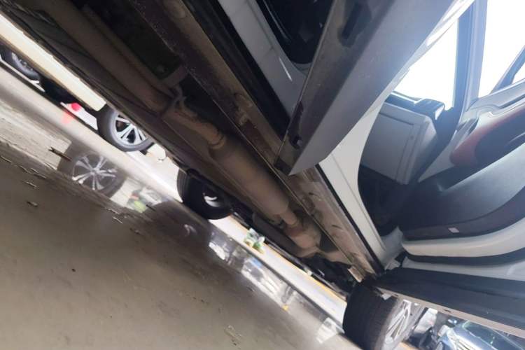 Used BYD Song Pro New Energy 2022 DM-i 51km Prestige Model Right Side Sill
